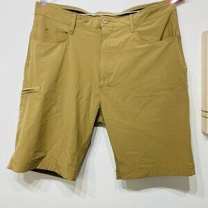 Hudson and Barrow Chino Shorts Khaki Men's Size 33